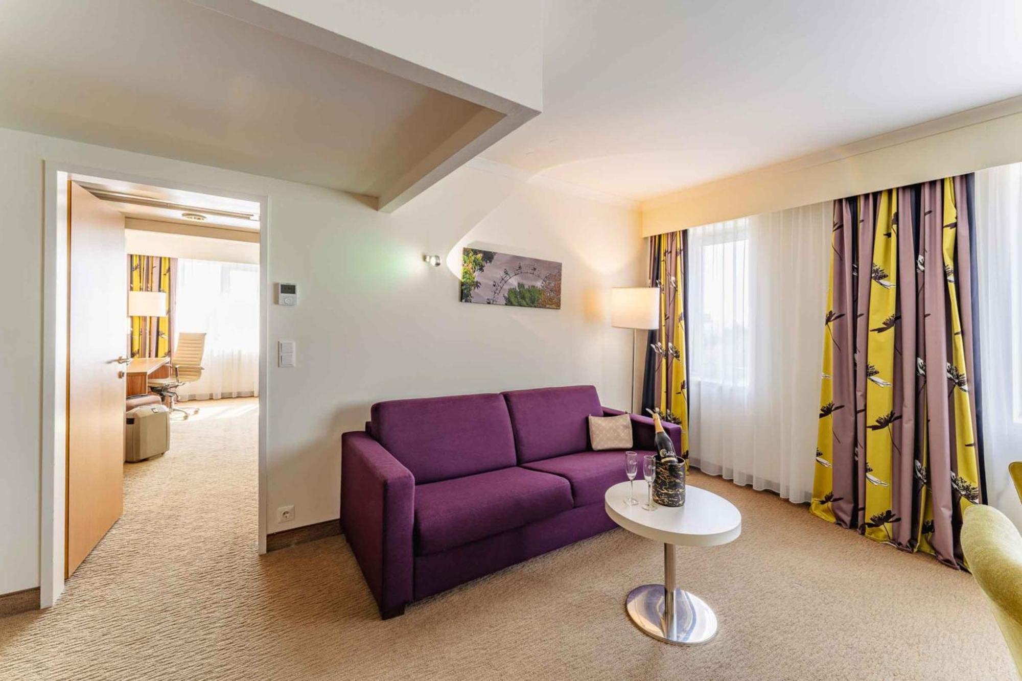 Plaza Premium Wien Extérieur photo