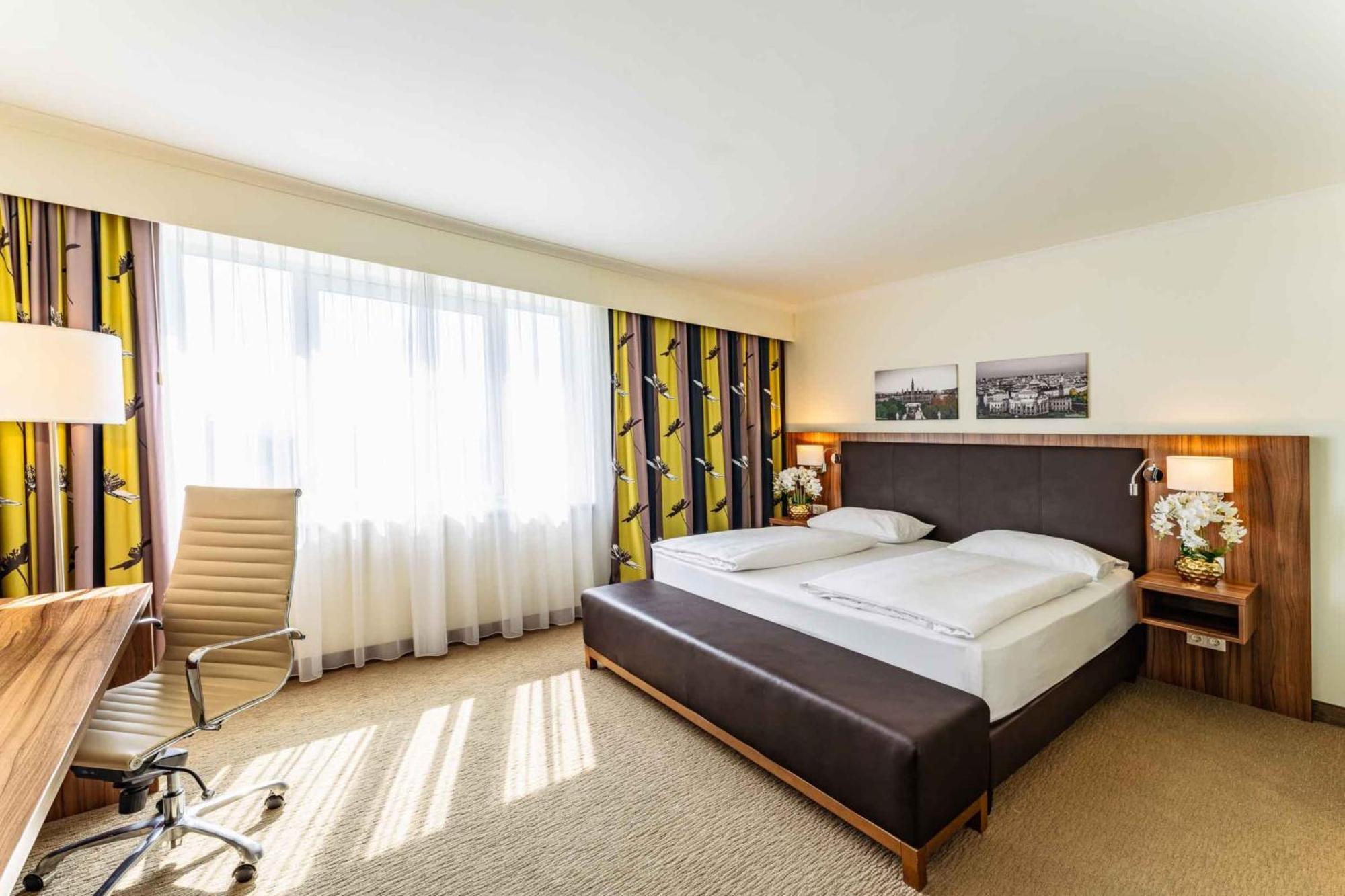 Plaza Premium Wien Extérieur photo