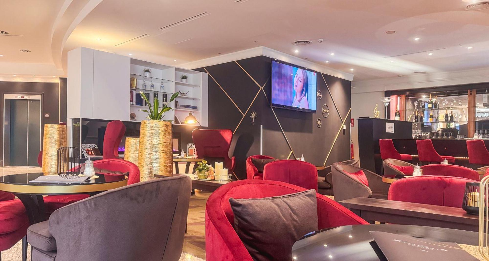 Plaza Premium Wien Extérieur photo